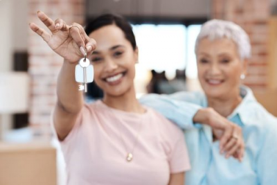 HomeEquity Bank launches custom solutions to help parents gift down payments
