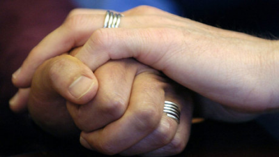 Most Canadians wish they'd discussed money before marrying