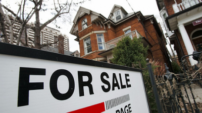 Vancouver home sales rise as prices fall