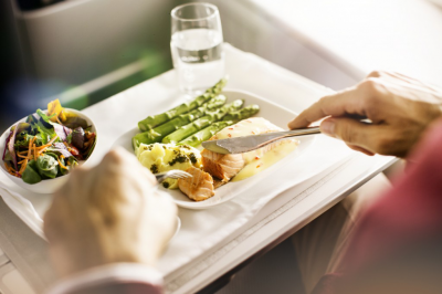 How one carrier is trying to make crummy airline food taste good