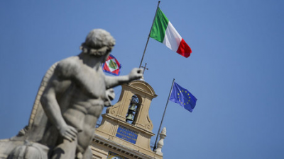 S&amp;P downgrades Italy's credit rating