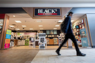 What went wrong at Blacks Photography? One word: Instagram