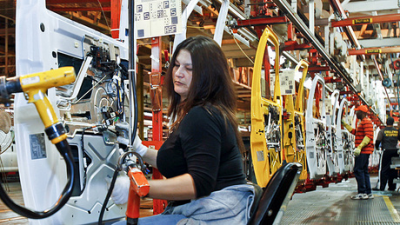 Ottawa, Ontario reportedly hiring bankers for GM sale