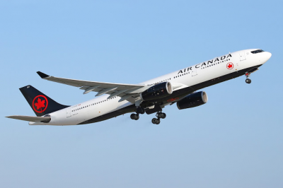 Aeroplan Availability Alert: Air Canada Lie Flat Business Class between Toronto & Cancun in February 2022 for under 50,000 points round trip