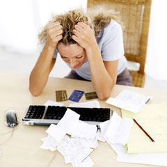 4 Tips to Help 20-Somethings Manage Their Debt