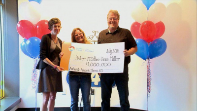 Man wins lottery after surviving lightning strike