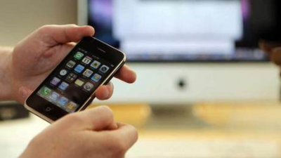 Older iPhones can now be traded in at Apple stores in U.S.
